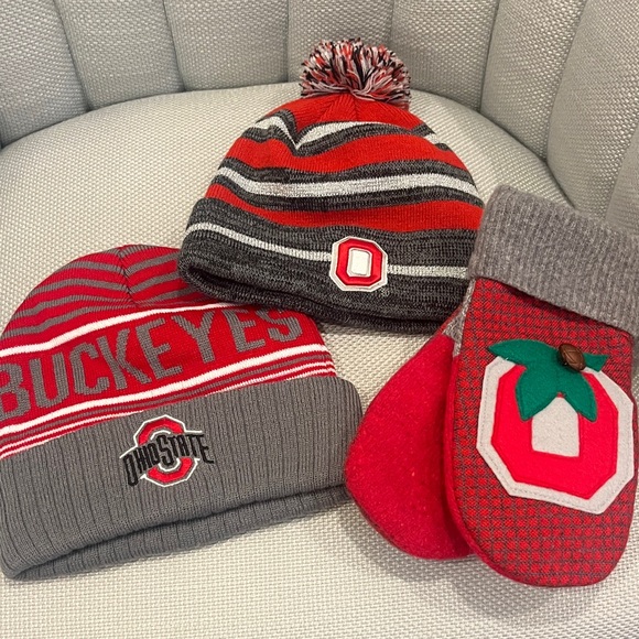 Nike Other - Ohio State Buckeyes Mittens and Beanies